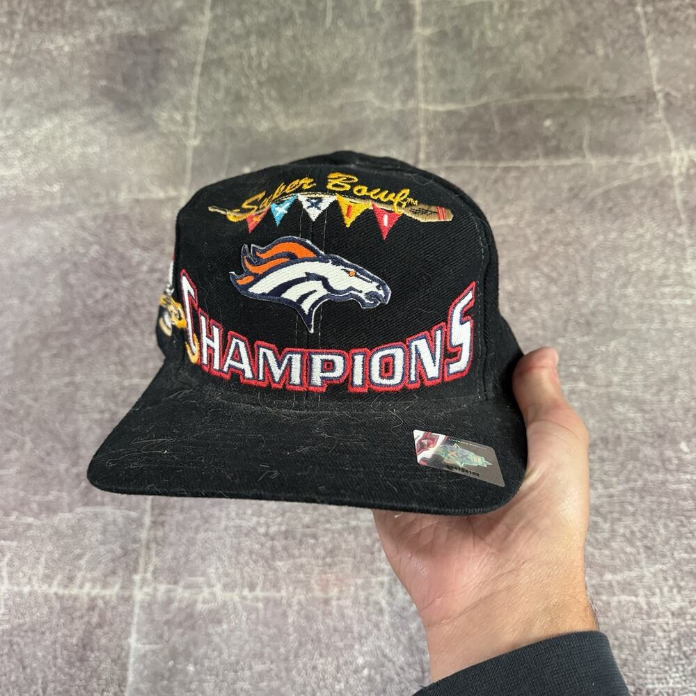 NWOT Men's Vintage 90's Logo Athletic Denver Broncos Super Bowl Snapback Hat Cap